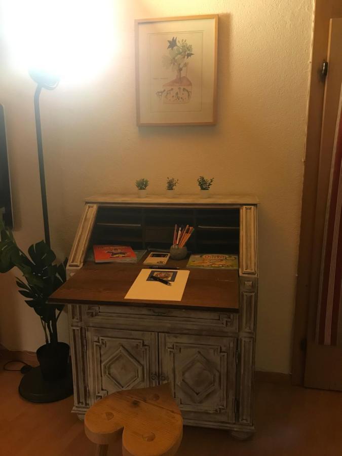 Ferienwohnung Uf Z'Enisch Klosters Exterior foto